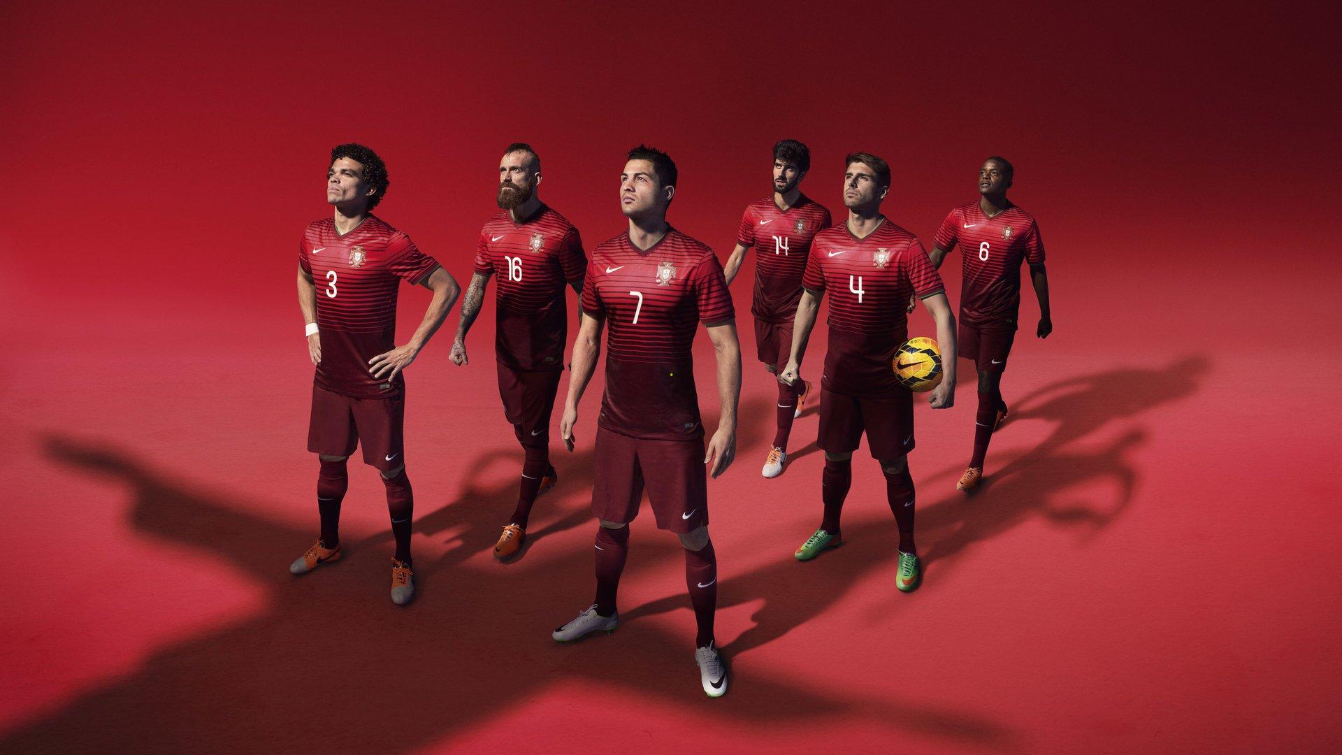 库里狂砍50分率勇士逆转湖人，刷新多项三分纪录