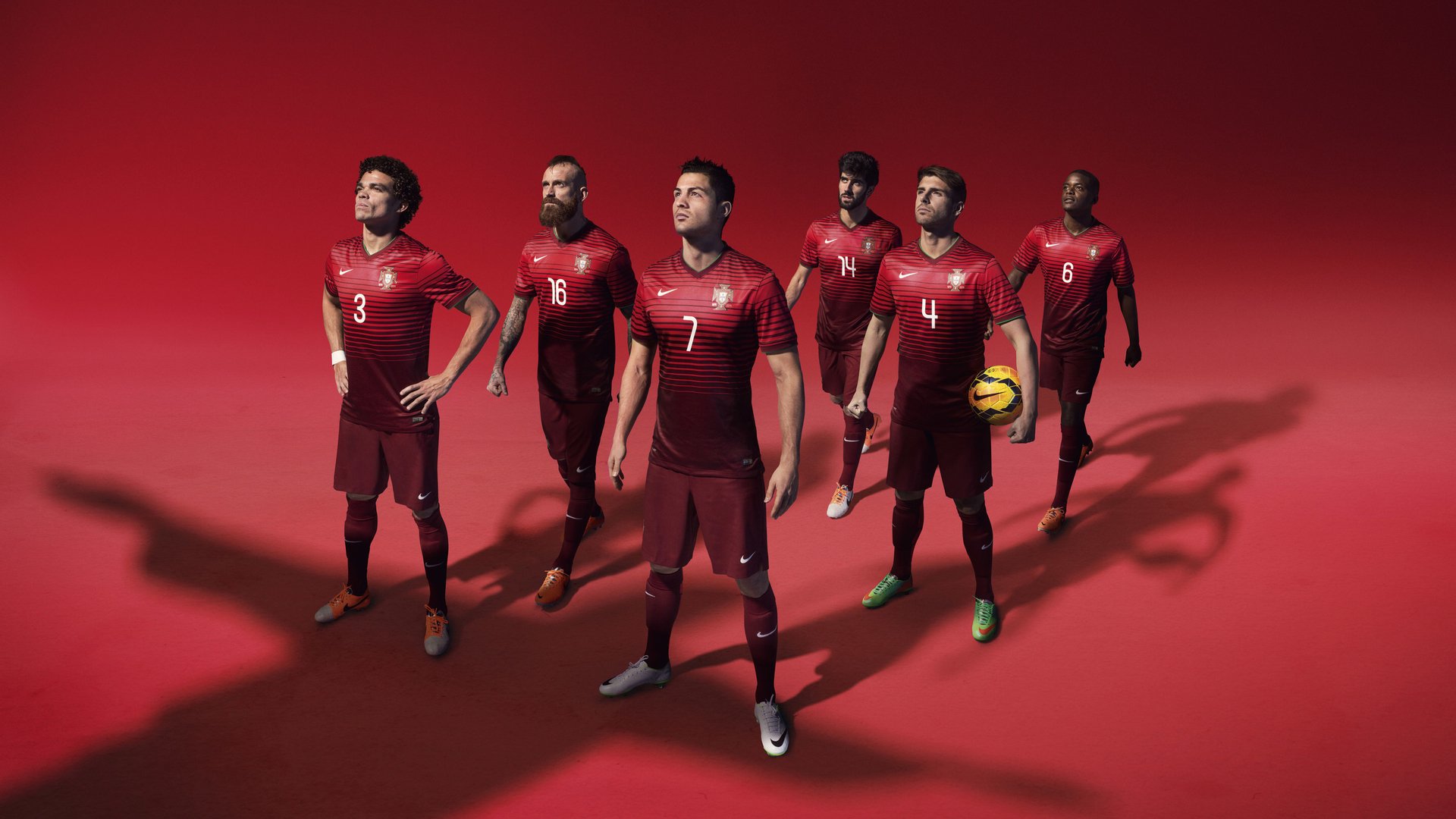 23岁新星打破尘封15年世界纪录,田径史上再添传奇一刻